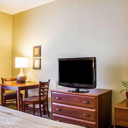 Comfort Inn Guilford Near I-95 Eksteriør billede