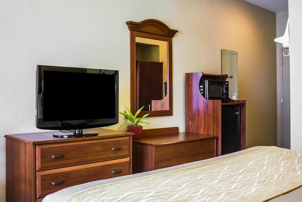 Comfort Inn Guilford Near I-95 Eksteriør billede