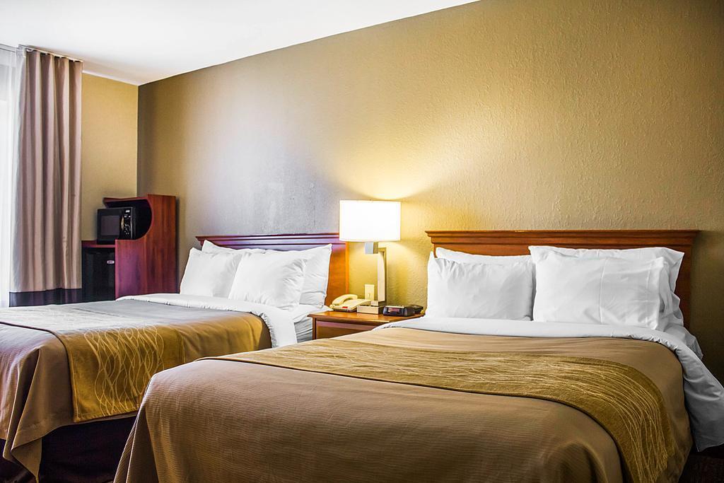 Comfort Inn Guilford Near I-95 Eksteriør billede