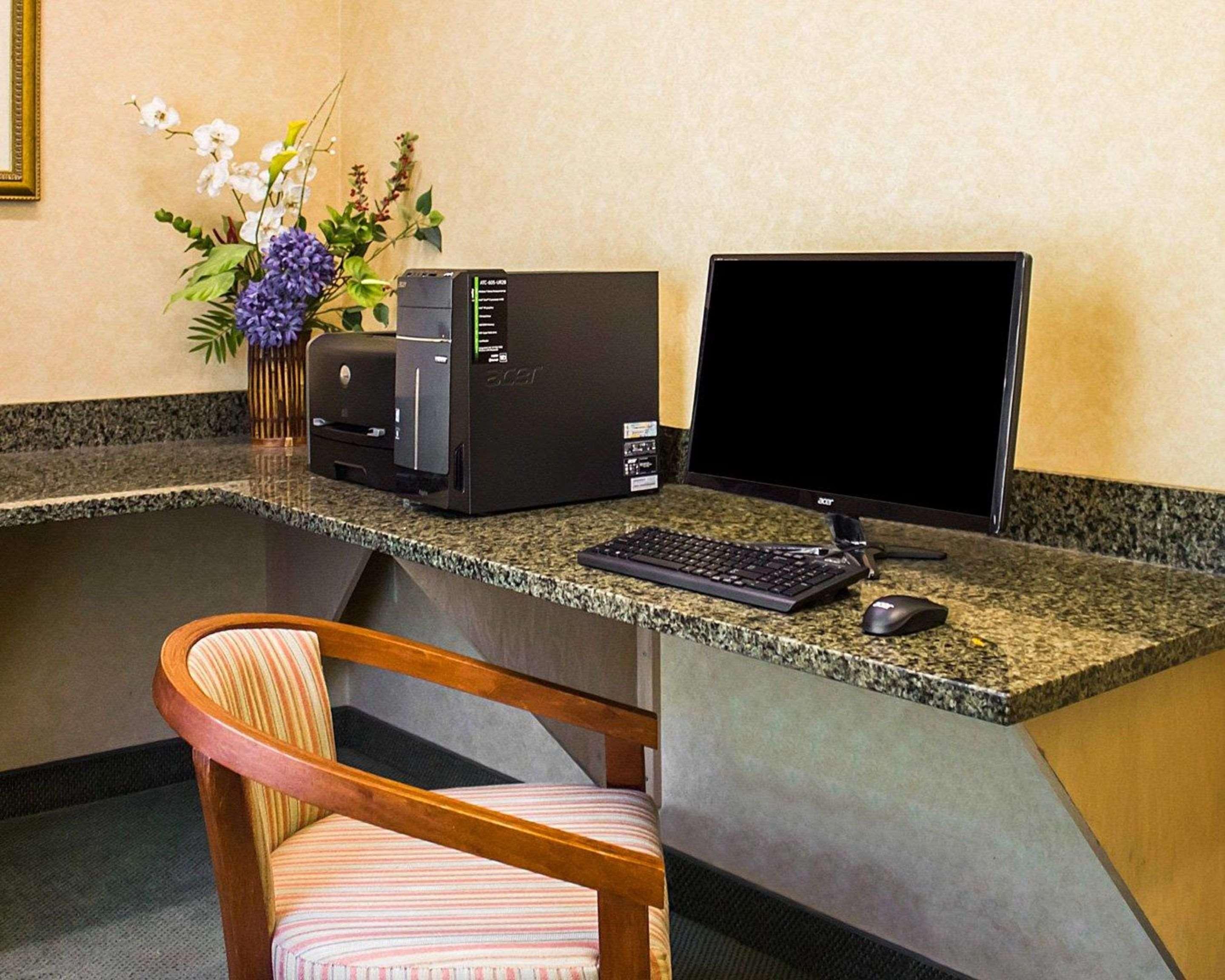 Comfort Inn Guilford Near I-95 Eksteriør billede