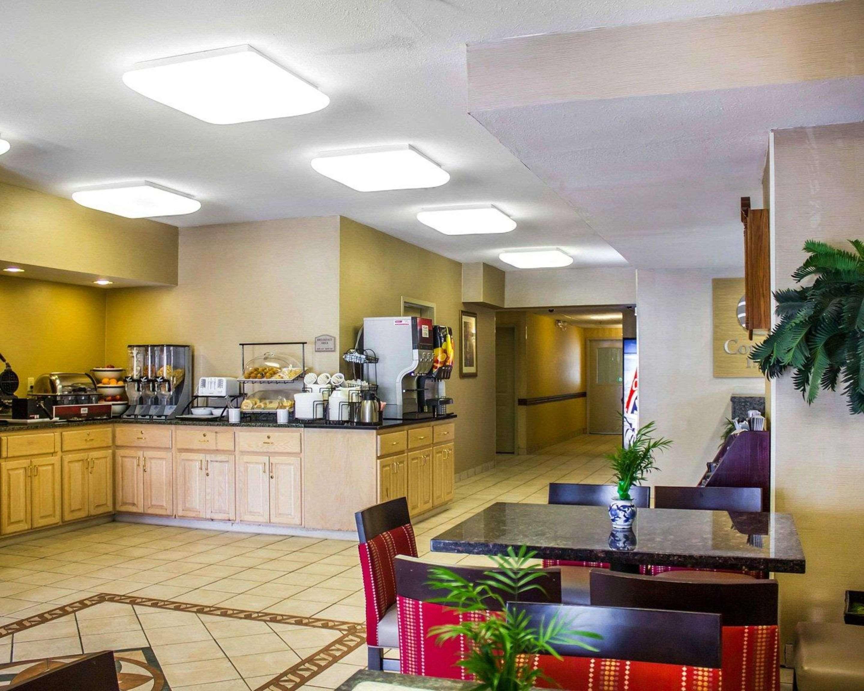 Comfort Inn Guilford Near I-95 Eksteriør billede
