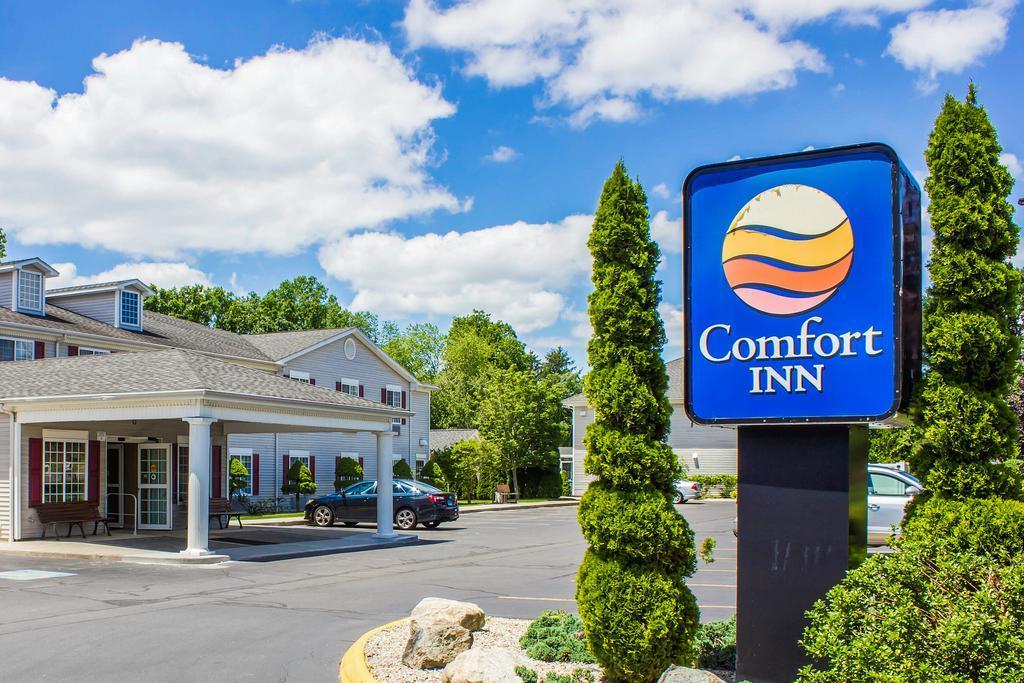 Comfort Inn Guilford Near I-95 Eksteriør billede