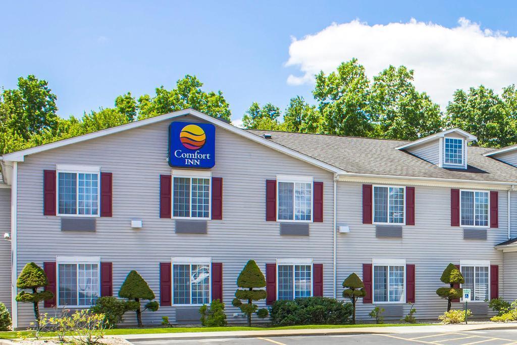 Comfort Inn Guilford Near I-95 Eksteriør billede