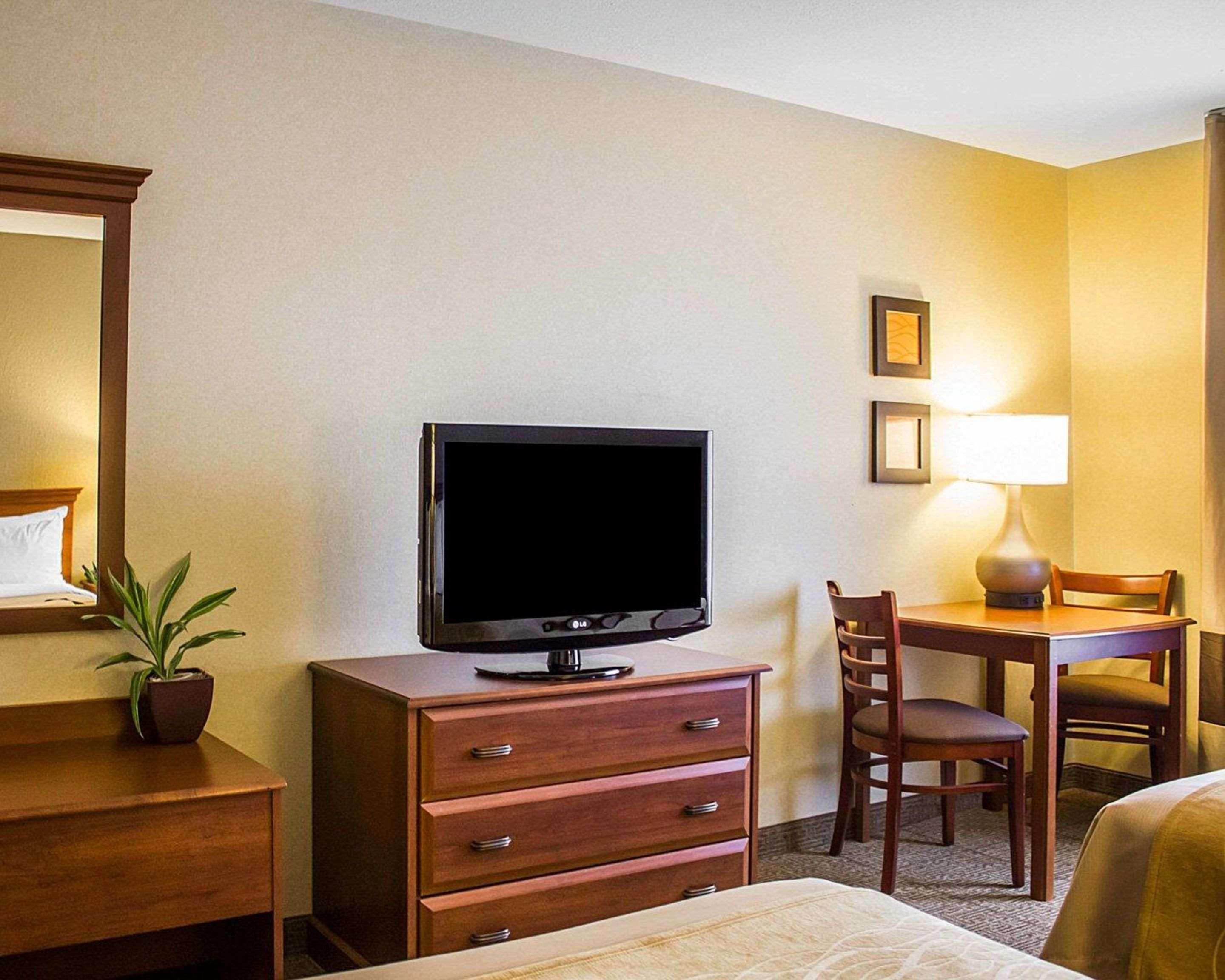 Comfort Inn Guilford Near I-95 Eksteriør billede